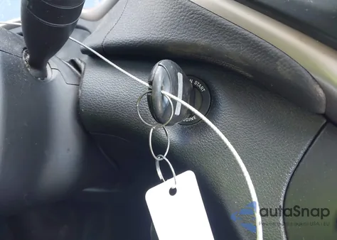 2016 Jeep Cherokee Latitude из США, поврежденный, VIN 1C4PJLCB5GW190699